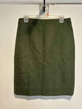 NWT J Crew No 2 Pencil Skirt Green Wool Sz: 8P Double Serge Preppy Career Office